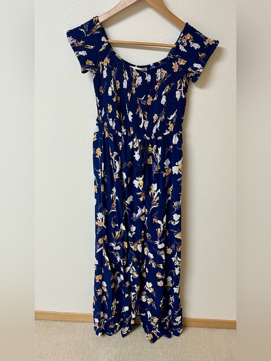 land of gypsies Pants - Land of Gypsies Navy Floral Smocked Jumpsuit women’s size M